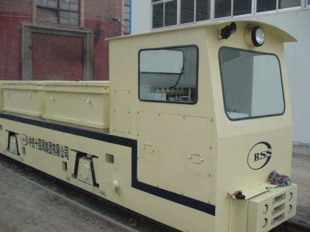 XK35-9/540型交流窄轨蓄电池工矿机车